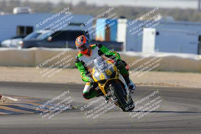 media/Dec-18-2022-SoCal Trackdays (Sun) [[8099a50955]]/Turn 2 (950am)/